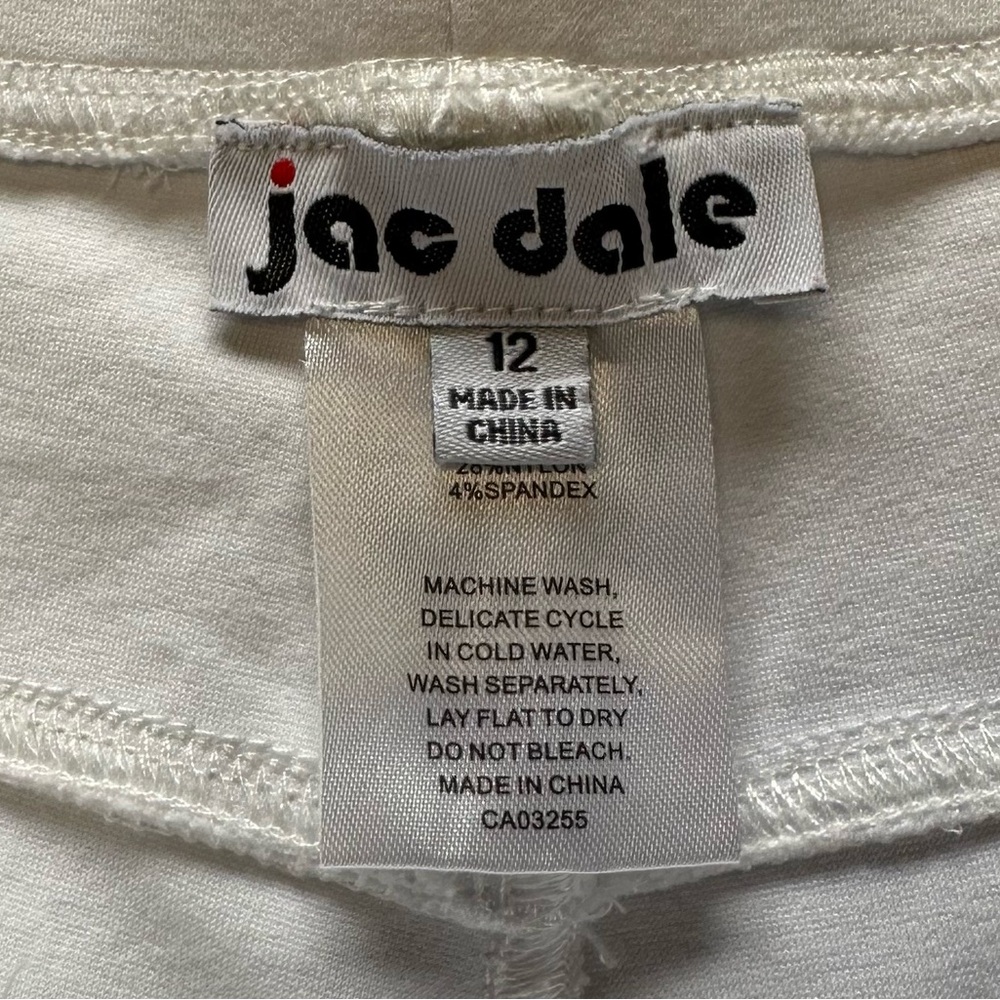 ‼️3 for $30 - White Slip On Cropped Pants with Blue Trim & elastic band - Picture 8 of 10